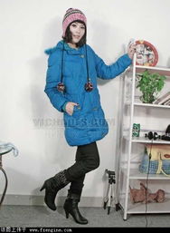 廣東服裝廠特批女式風衣批發——女式大碼風衣零售指南