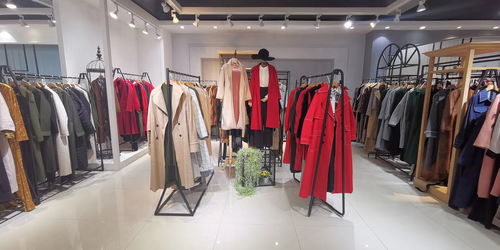 服裝人必收藏的時尚折扣女裝批發進貨攻略